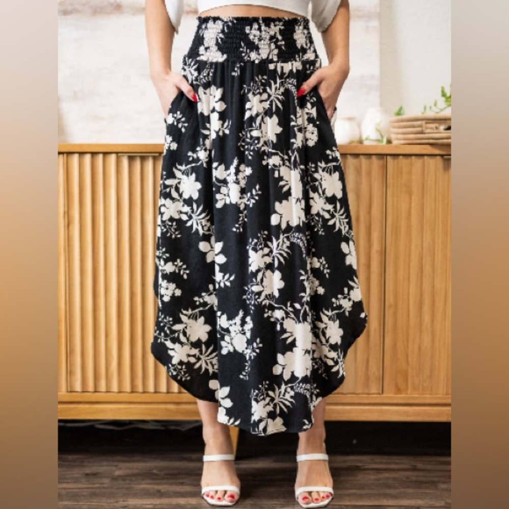 Sozy floral midi skirt